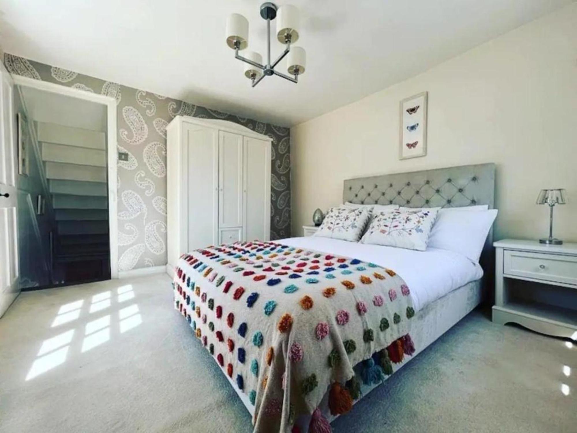 Bridewell Cottage In The Heart Of Tenterden - Pass The Keys Dış mekan fotoğraf